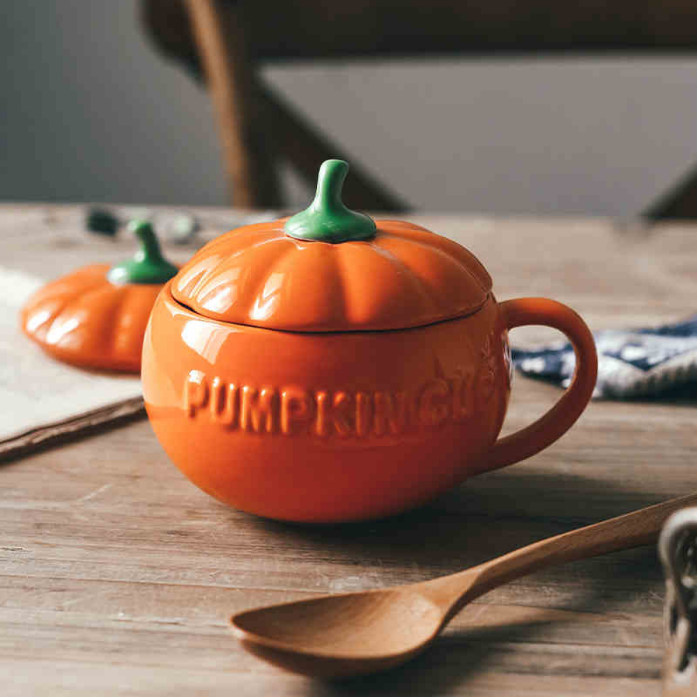 Ceramic Pumpkin Mug with Lid and Spoon