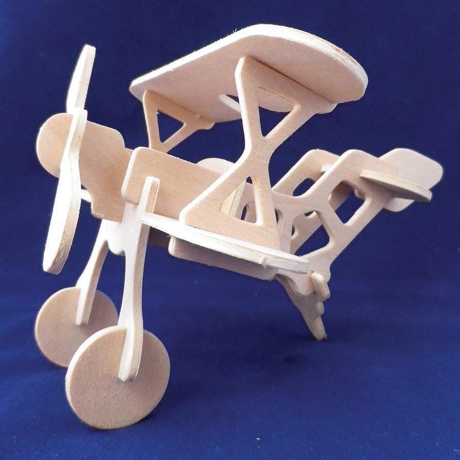 Apples to Pears Gift in a Tin Magnificent Flying Machines Model Challenge