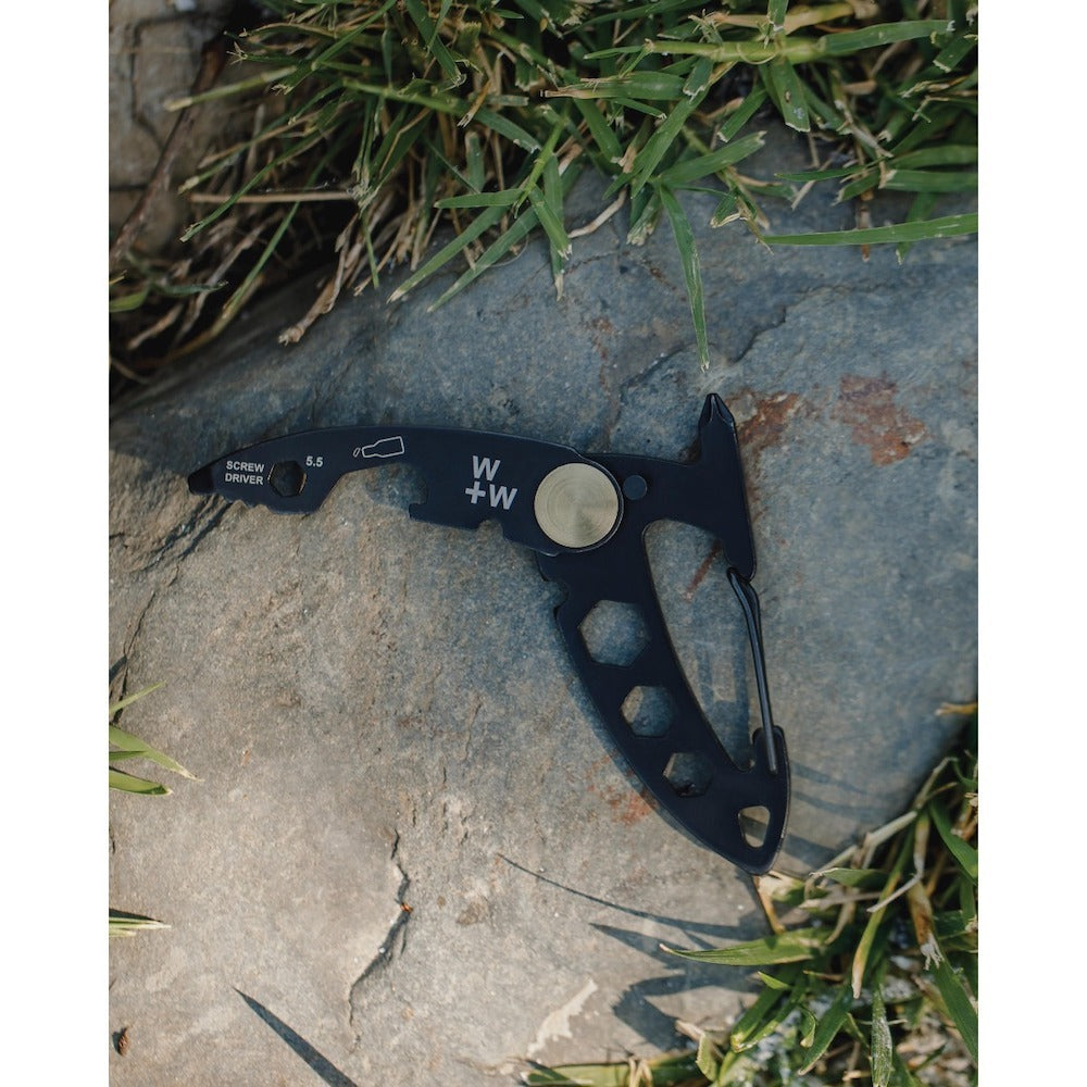 W+W 6 in 1 Multi-Tool Carabiner Black
