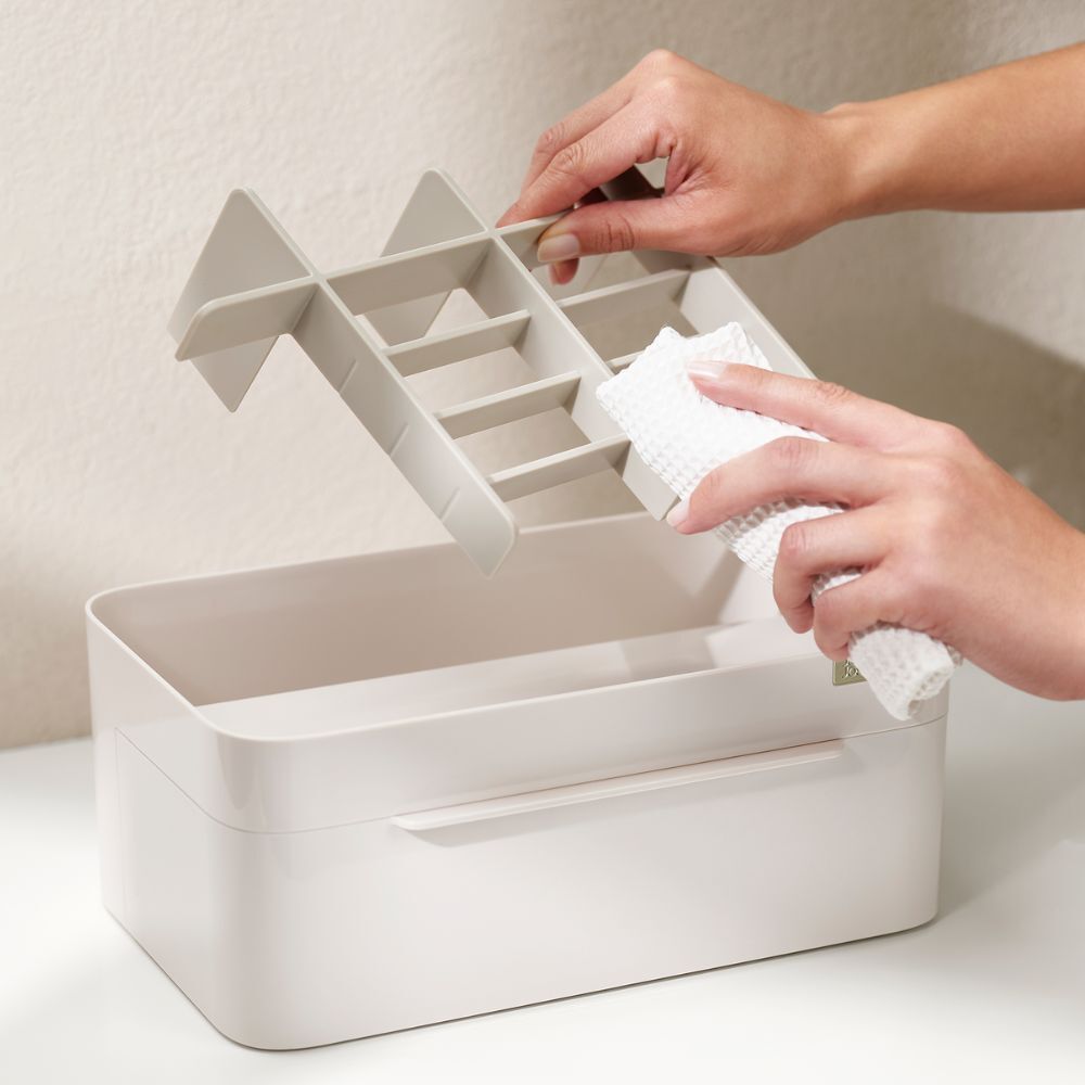 Joseph Joseph Viva Large Cosmetic Organiser with Removable Mirror