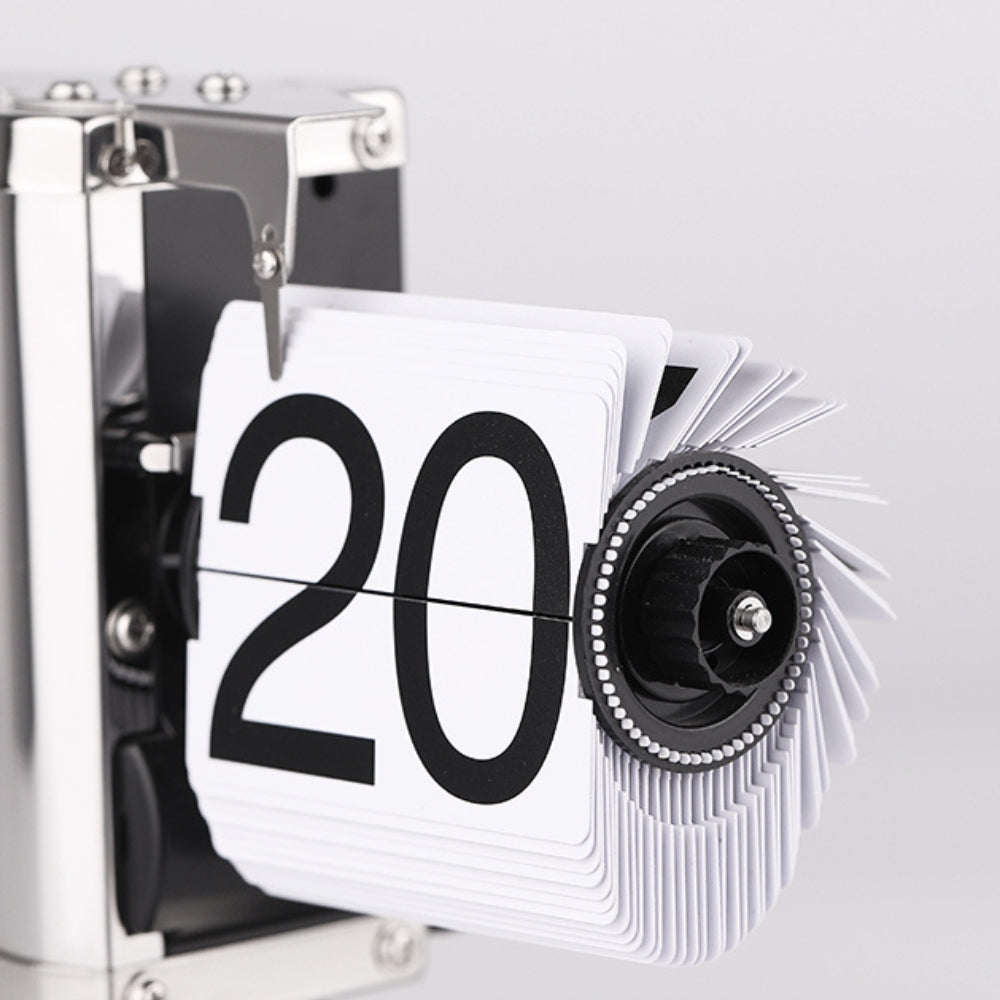 Retro Stainless Steel Flip Desk Clock - Silver