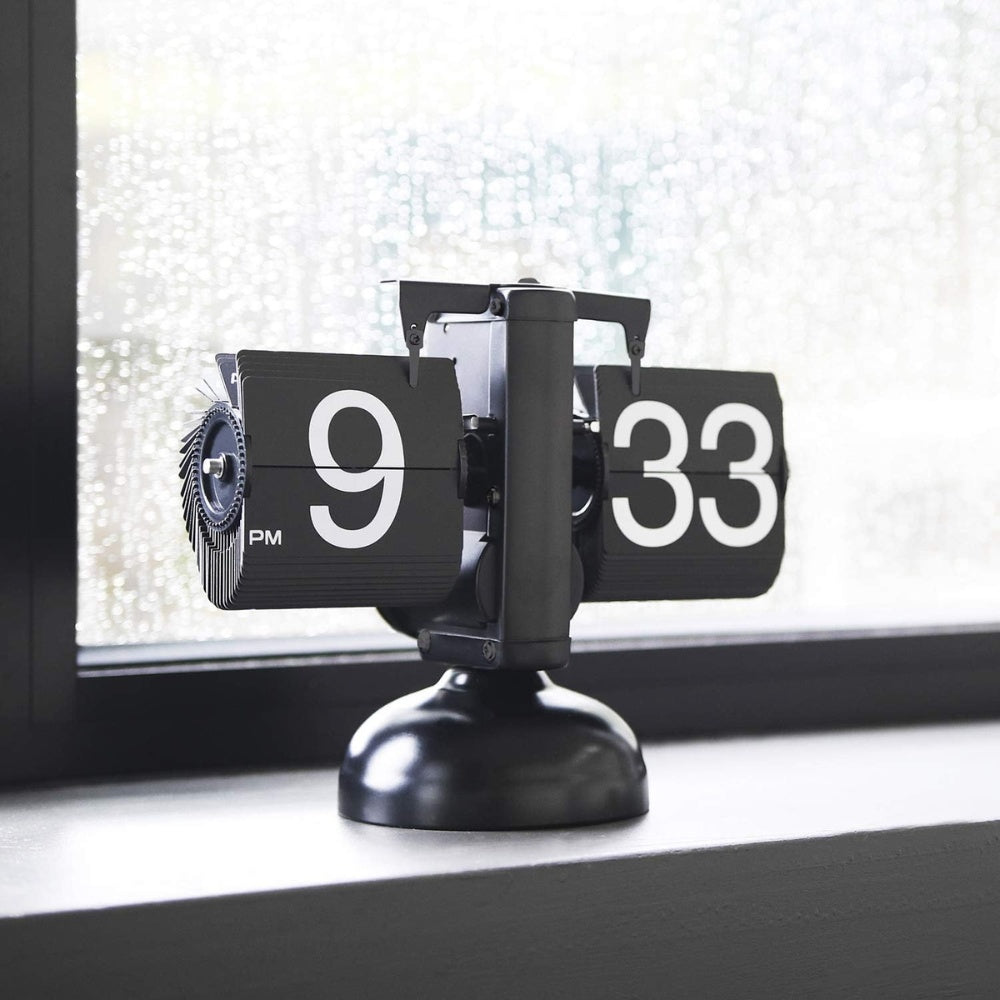 Retro Stainless Steel Flip Desk Clock - Matte Black