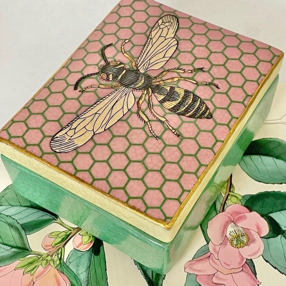Jardiner Porcelain Trinket Box - Abeja Bees