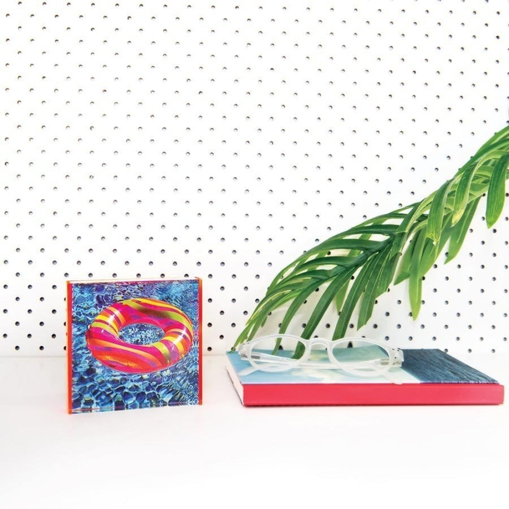 IS Gift Fluoro Highlight Square Frame (Assorted)