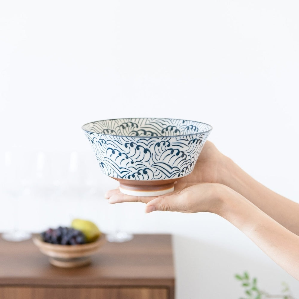 Minoru Pottery Suzu Namimon Japanese Porcelain Ramen Bowl