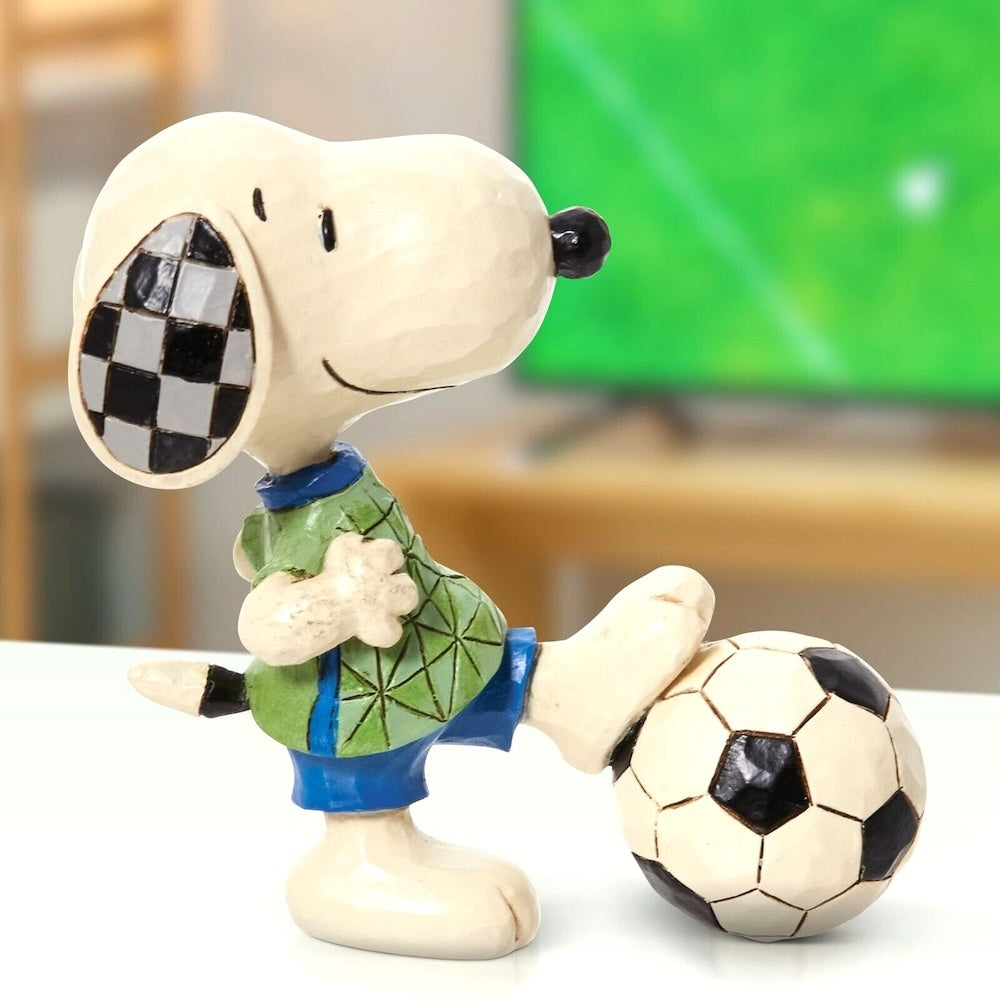 Peanuts by Jim Shore Mini Snoopy Soccer 9cm