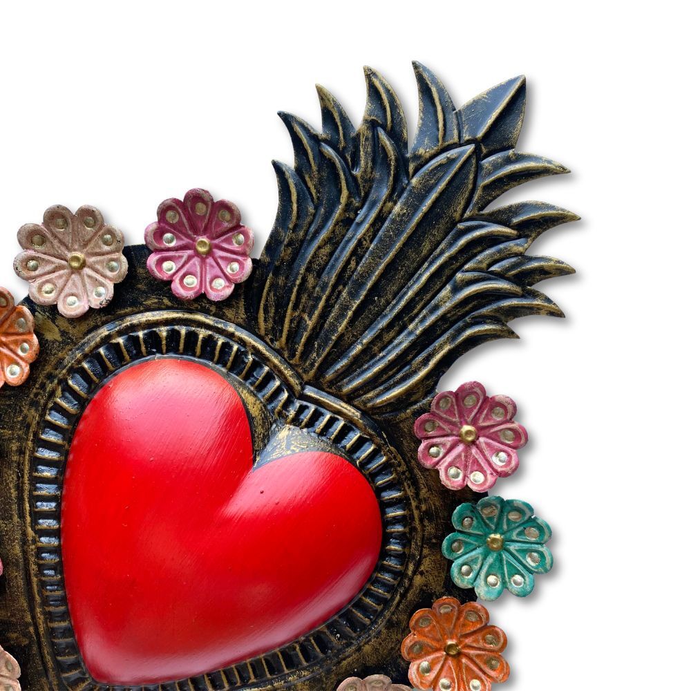 Amora Mexican Folk Art Tin Heart 29cm