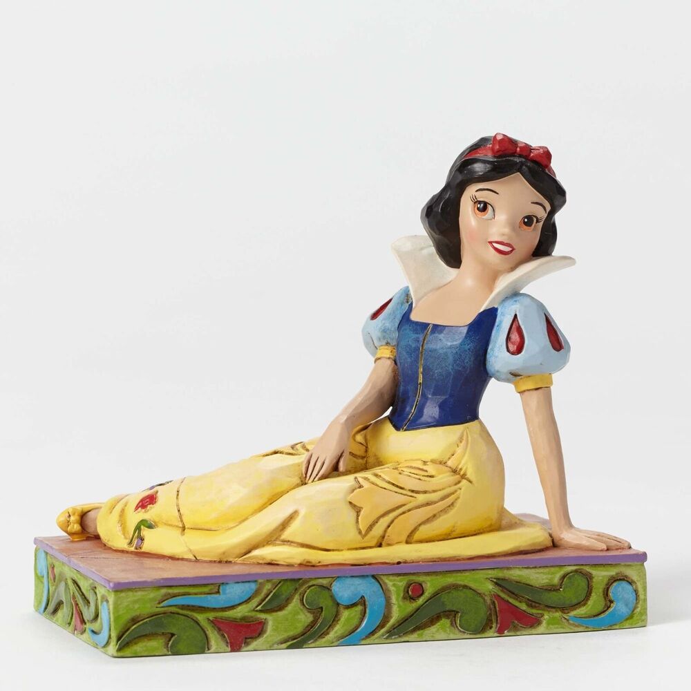 Disney Traditions Snow White Personality Pose