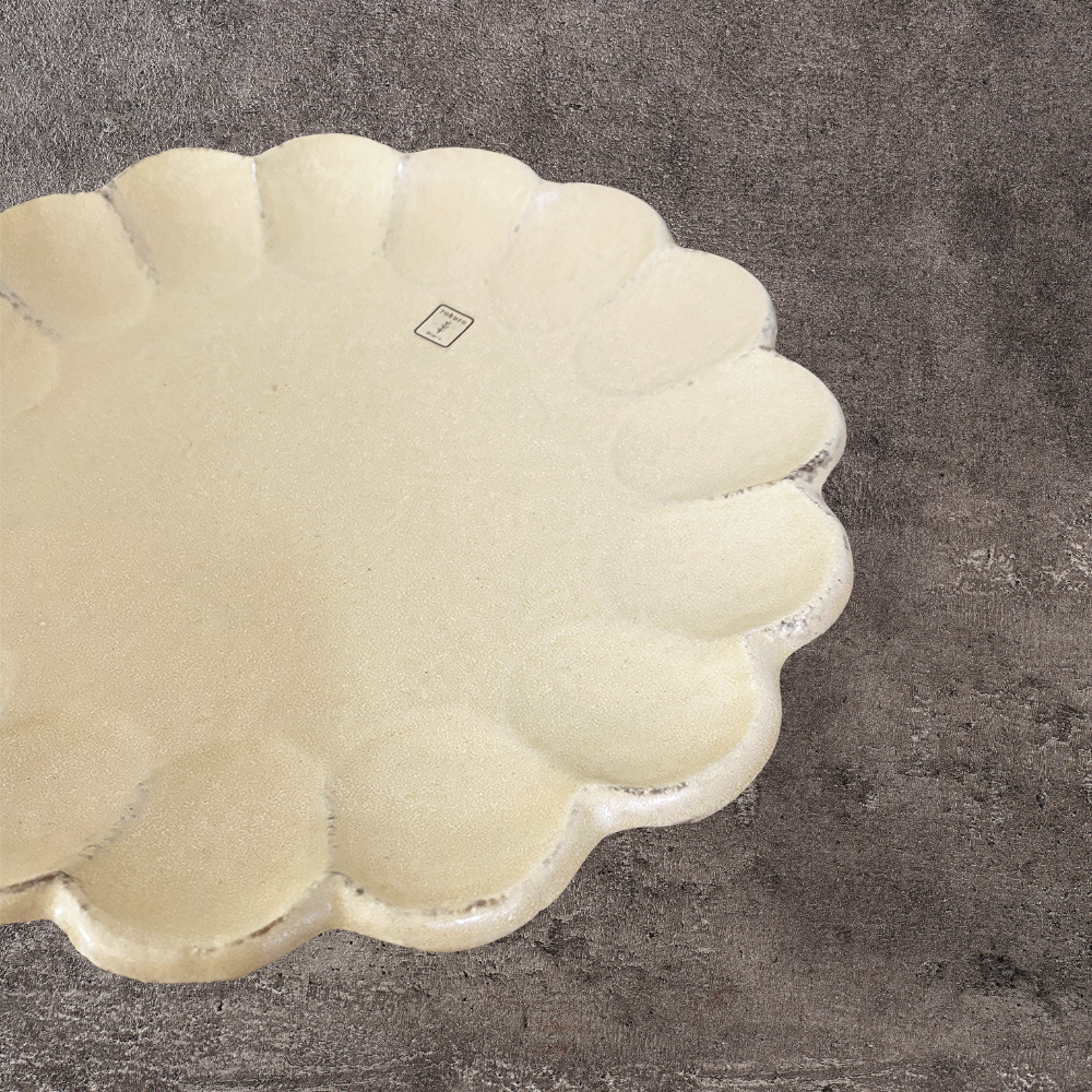 Kaneko Kohyo Flower Yellow Plate 24.5cm