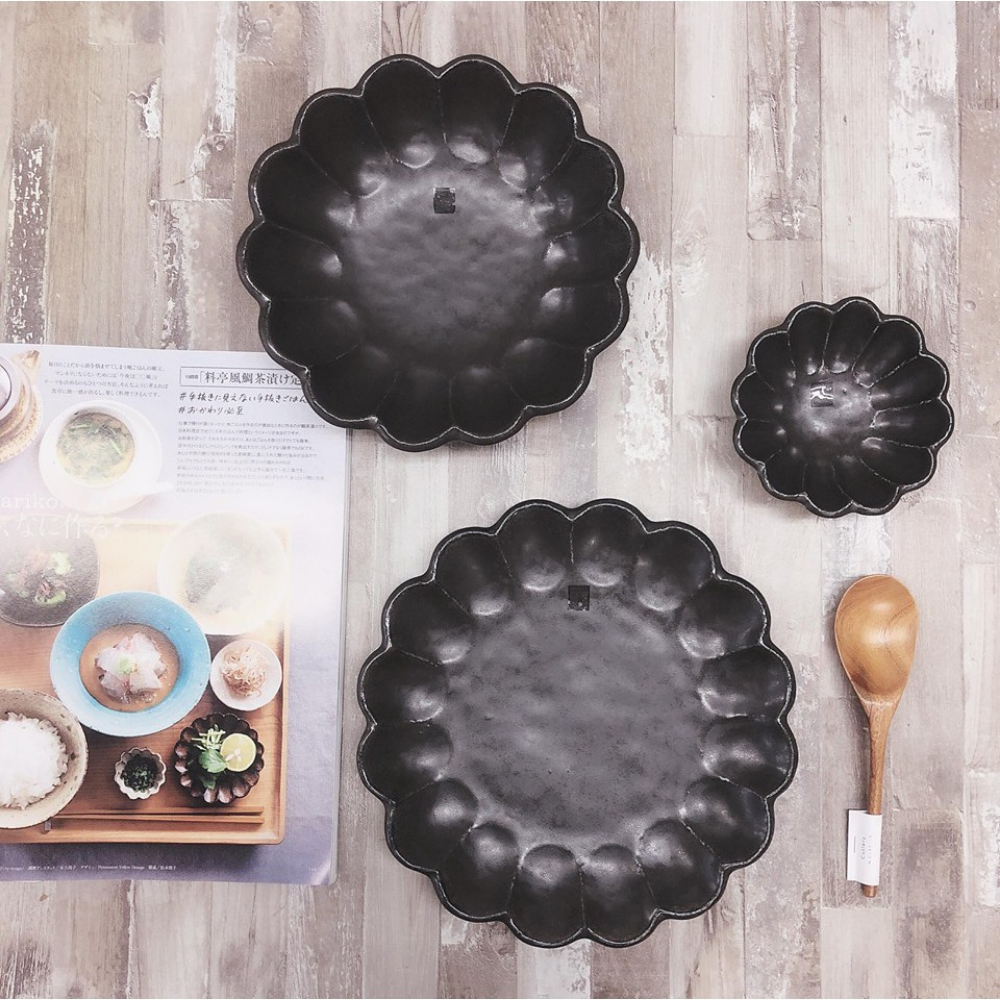 Kaneko Kohyo Rinka Flower Black Bowl 21cm