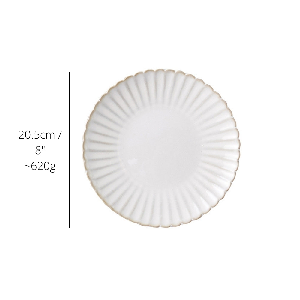 Porcelain Rinka Chrysanthemum White Plate