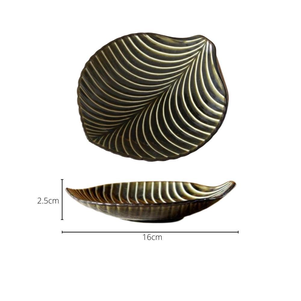 Kaneko Pottery Giyaman Leaf Plate