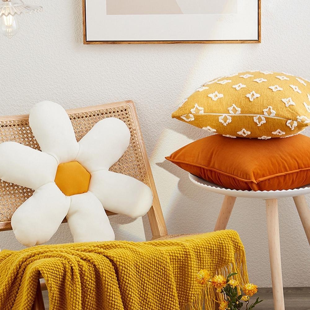 Pastel Daisy 60cm Plush Cushion