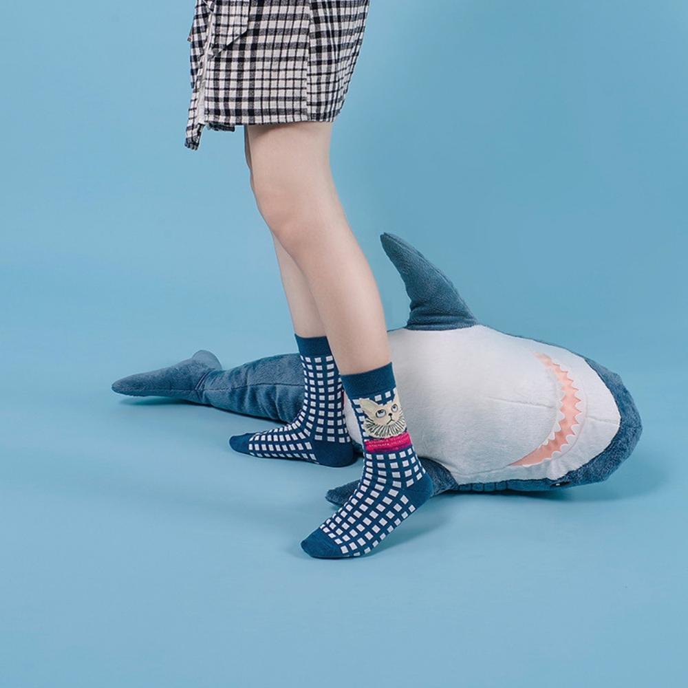 Vintage Cat in a Ruff Collar Crew Socks