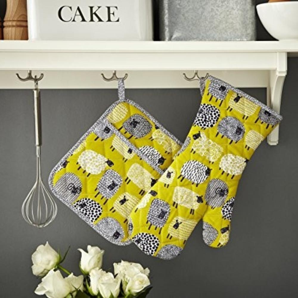 Ulster Weavers Dotty Sheep Oven Glove