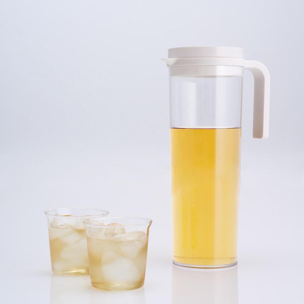 Kinto Plug Iced Tea Jug White