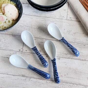 Minoru Pottery Japanese Porcelain Graph Spoon (Set of 2)