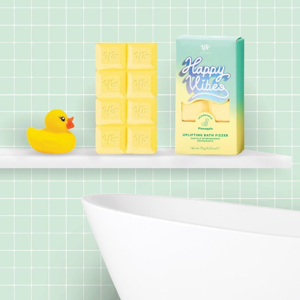 Yes Studio Bath Fizzer Uplifting Pineapple