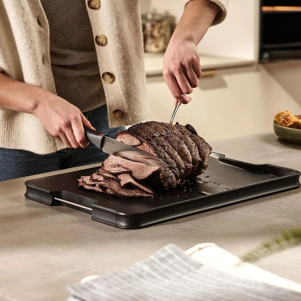 Joseph Joseph Cut & Carve Plus Large Chopping Board - Black