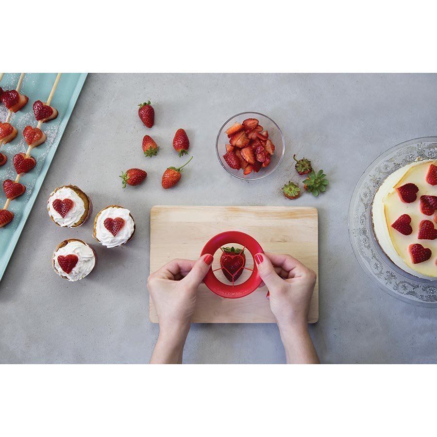Sweet Heart Strawberry Cutter