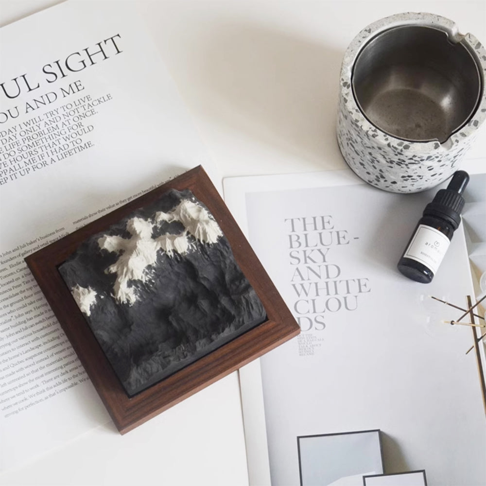 Yuki Snowy Mountain Essential Oil Cement Diffuser
