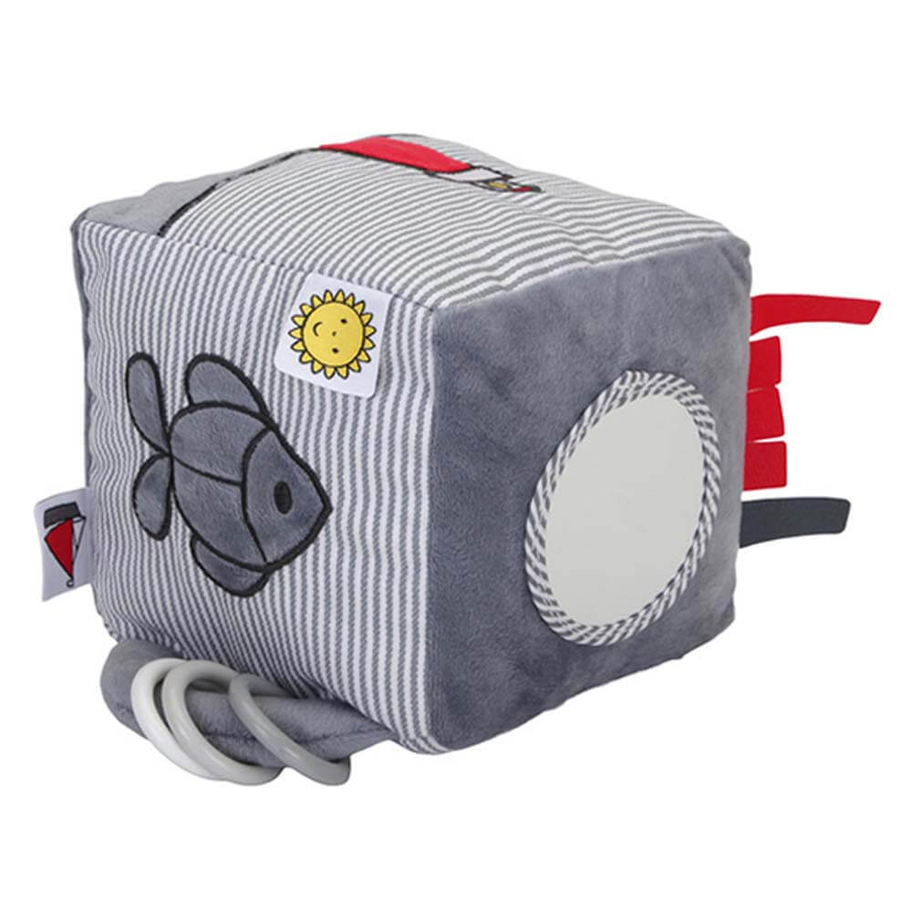 Miffy Fun at Sea Activity Cube