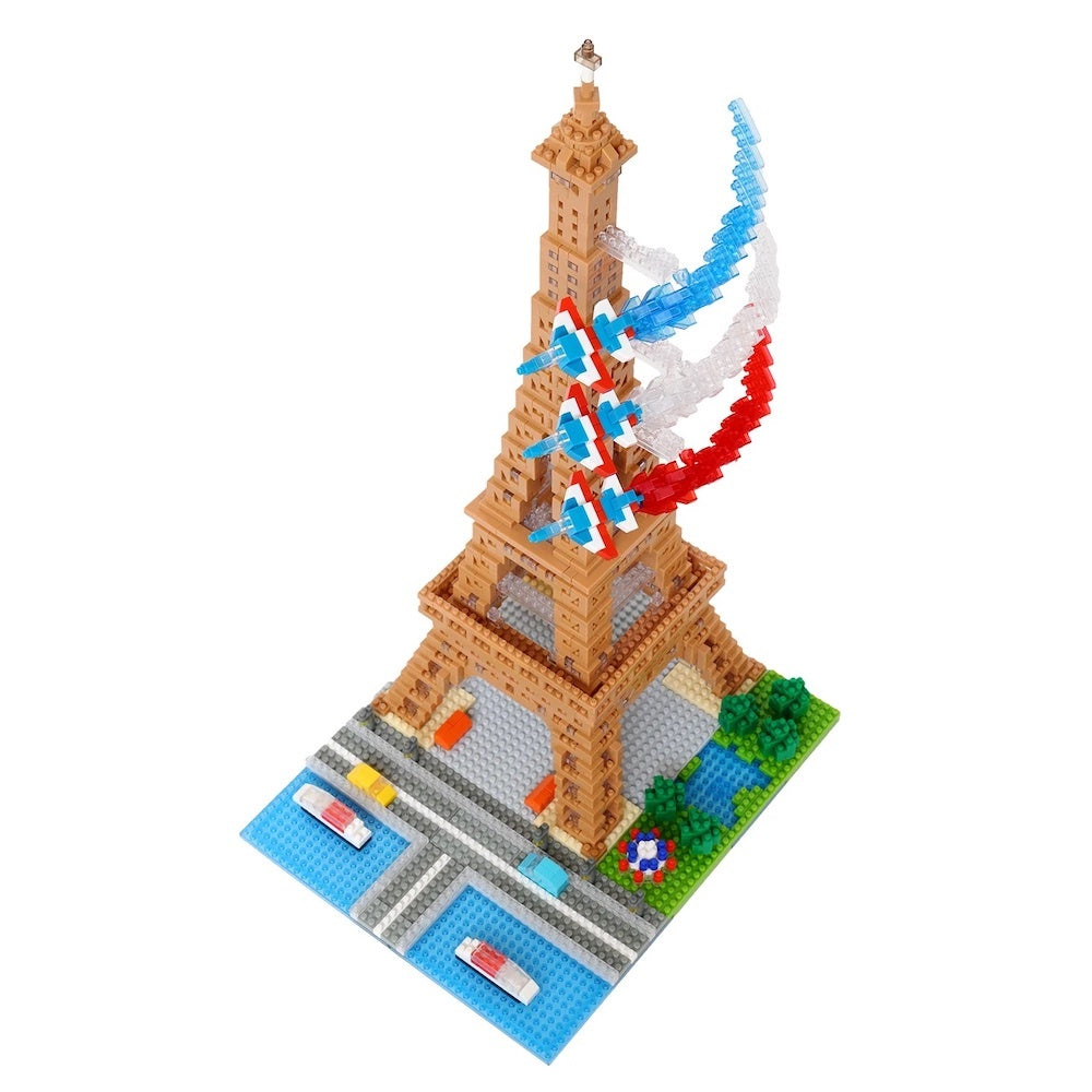 Nanoblock NB-057 Eiffel Tower Paris Deluxe Edition