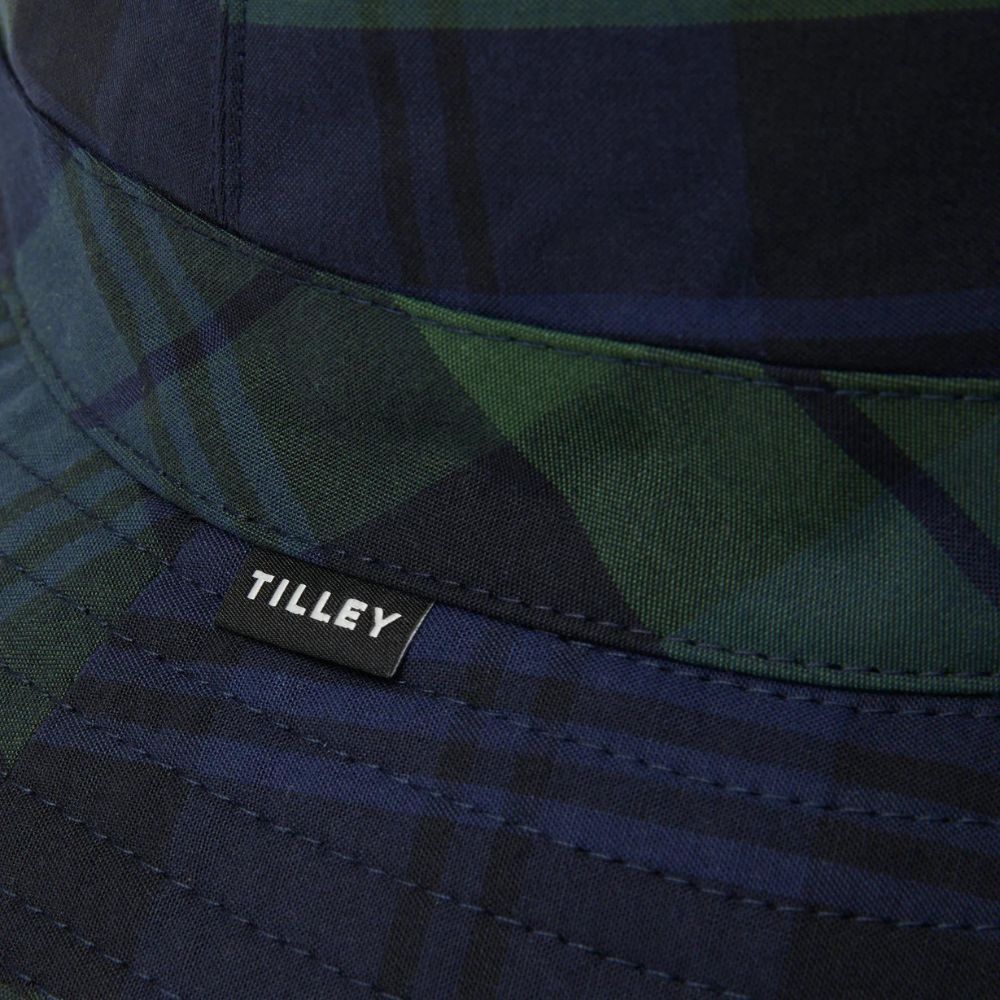 Tilley Waxed Cotton Bucket Hat - L - Navy Plaid