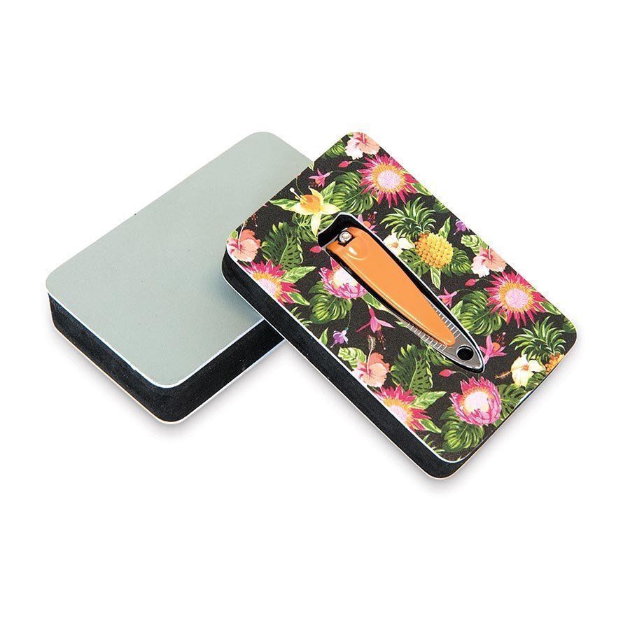 IS Gift Nail Essentials Tropical Clippers (Assorted)