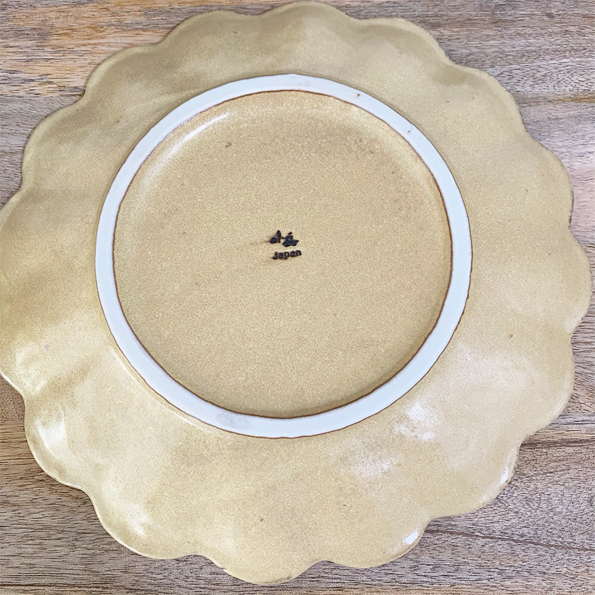 Kaneko Kohyo Flower Yellow Plate 24.5cm
