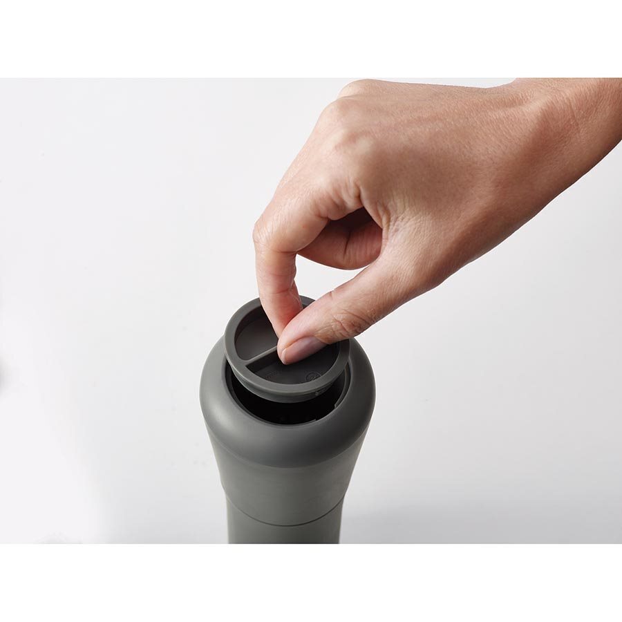 Joseph Joseph Milltop Salt and Pepper No-Spill Mill Set
