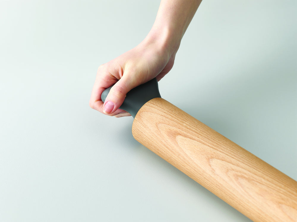 Joseph Joseph Grip Pin Ergonomic Rolling Pin Grey 30cm