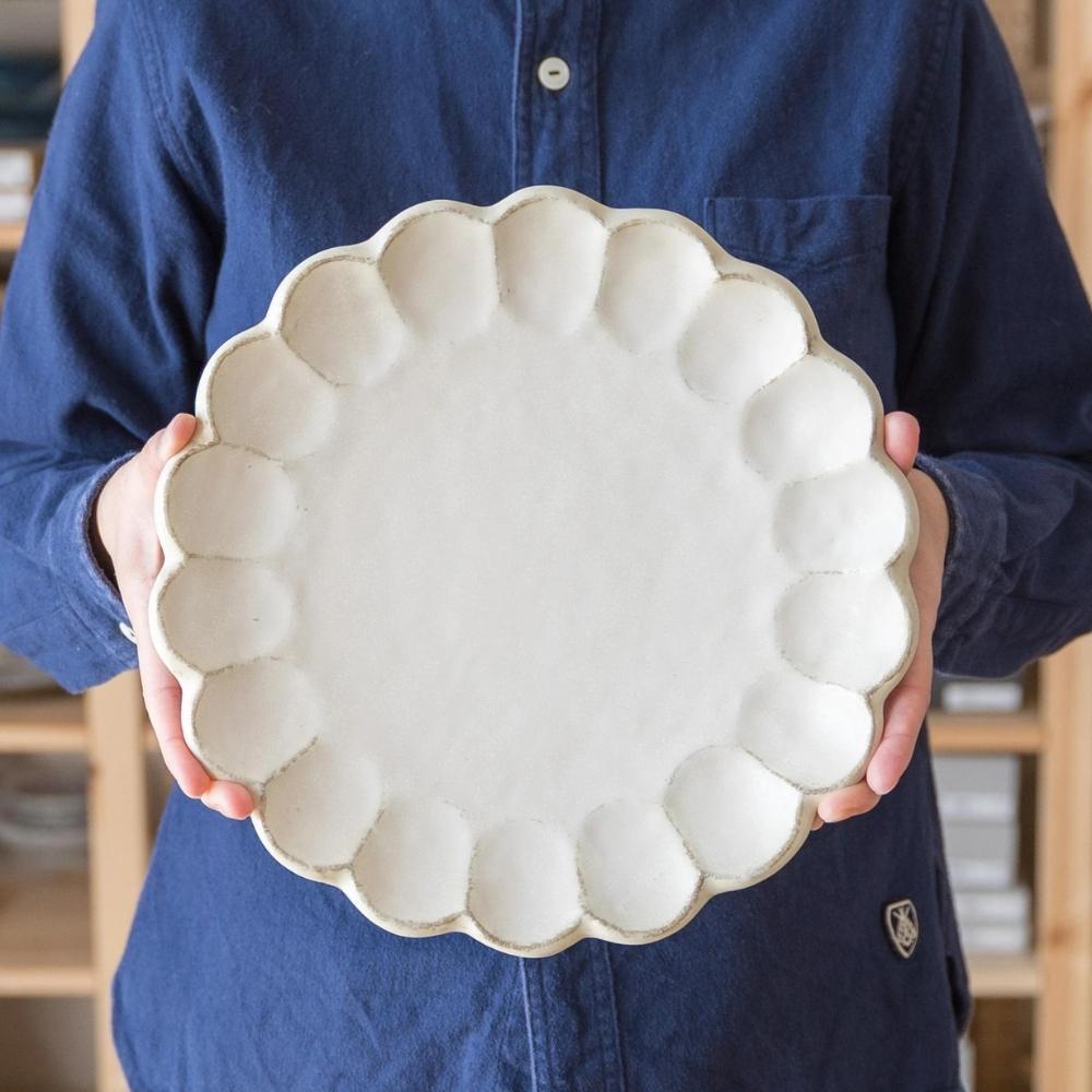 Kaneko Rinka Flower White Plate 27cm