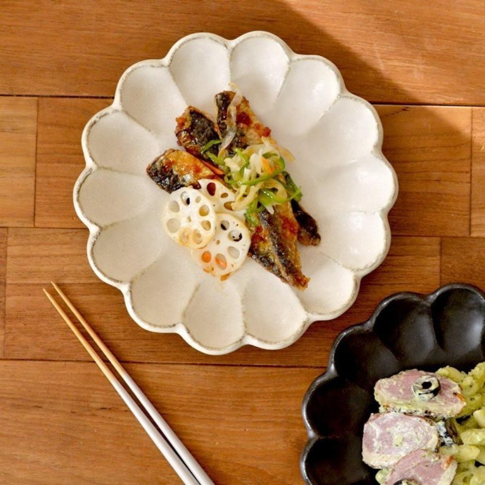 Kaneko Rinka Flower White Plate 27cm