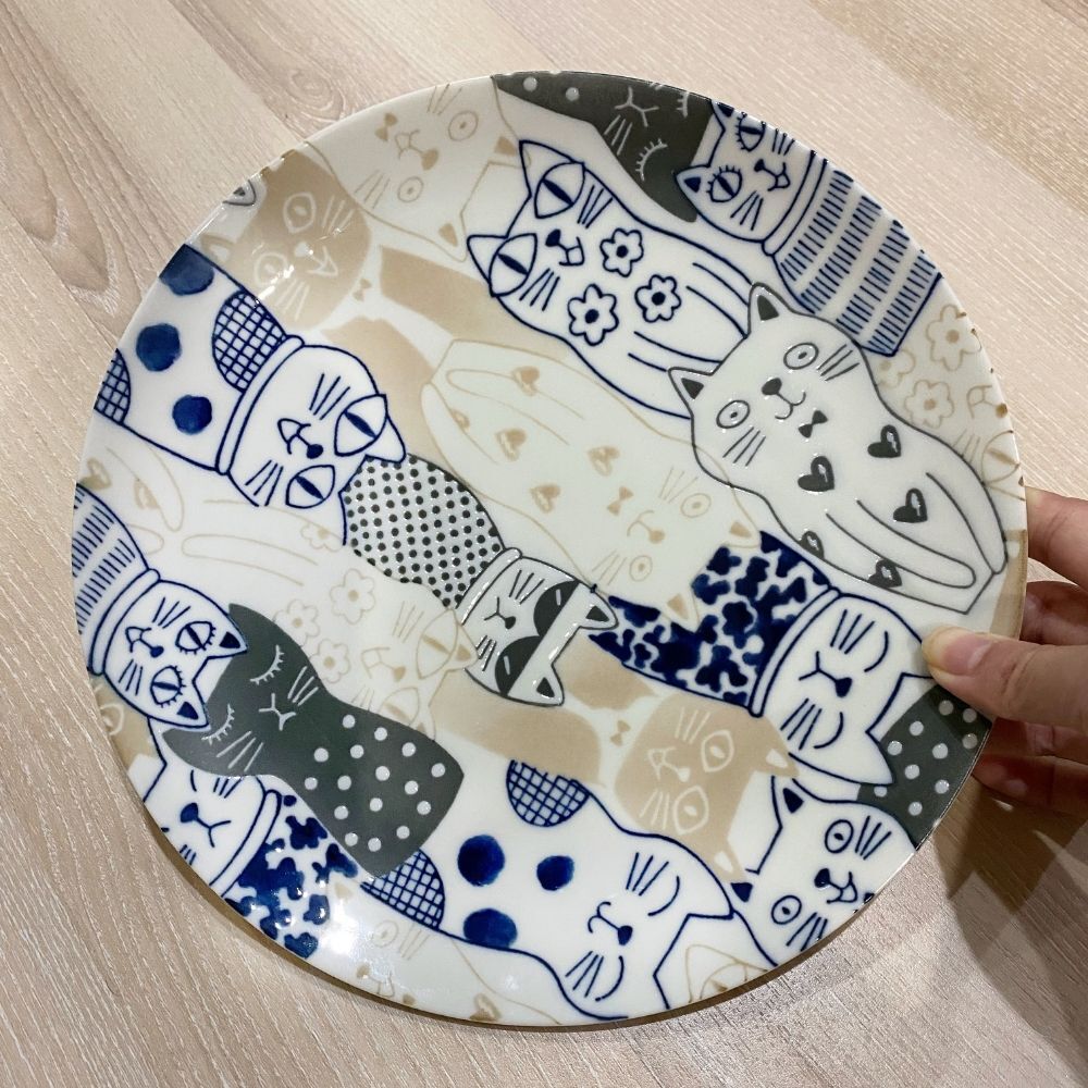 Awasaka Cat Downtown Story Porcelain Plate 23cm