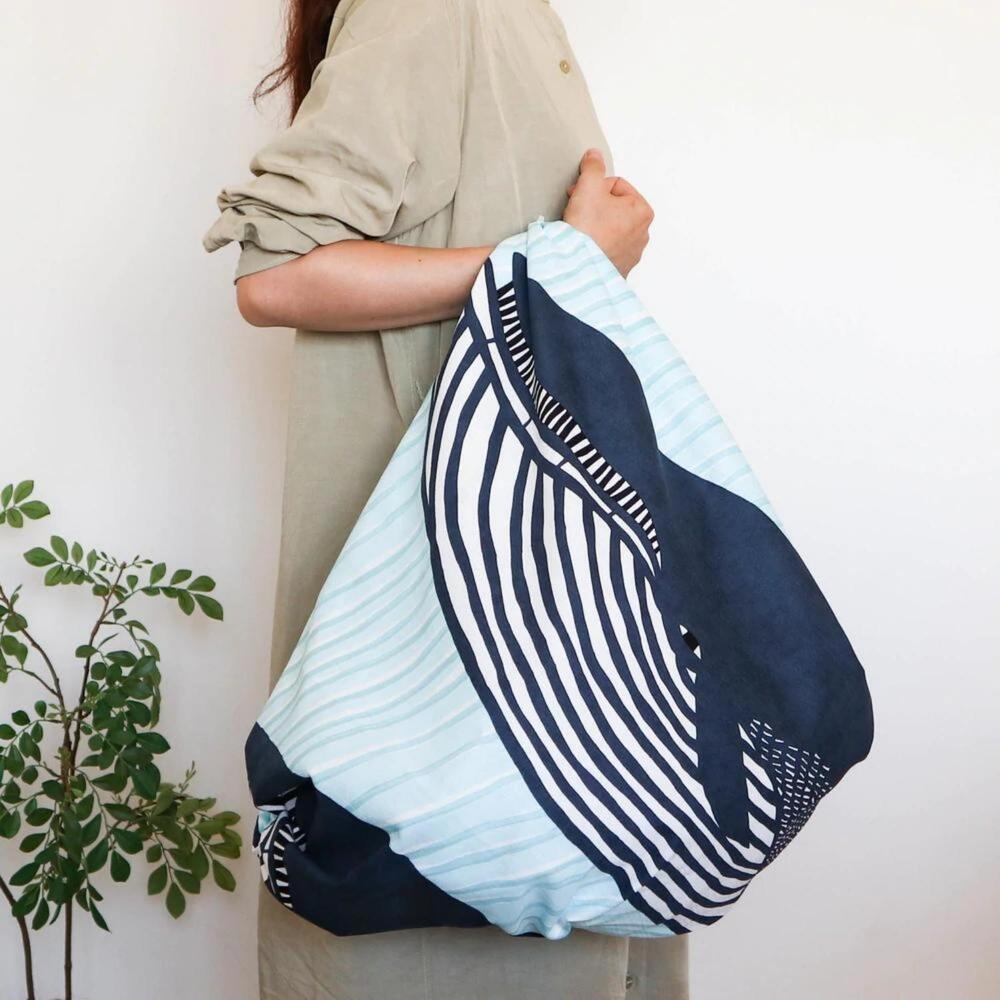 Musubi 100 Kata Kata Aquadrop Whale Blue Furoshiki Wrapping Cloth