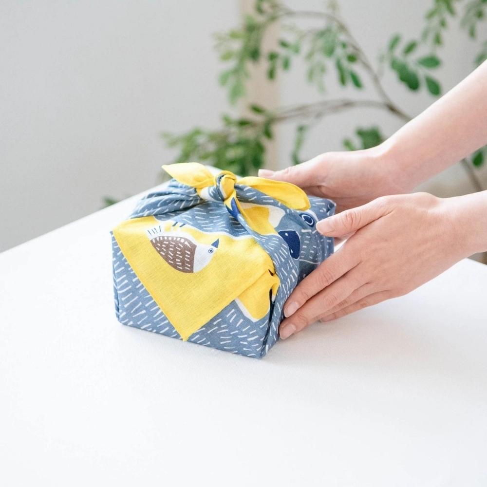 Musubi 50 Kata Kata Bear and Birds Furoshiki Wrapping Cloth