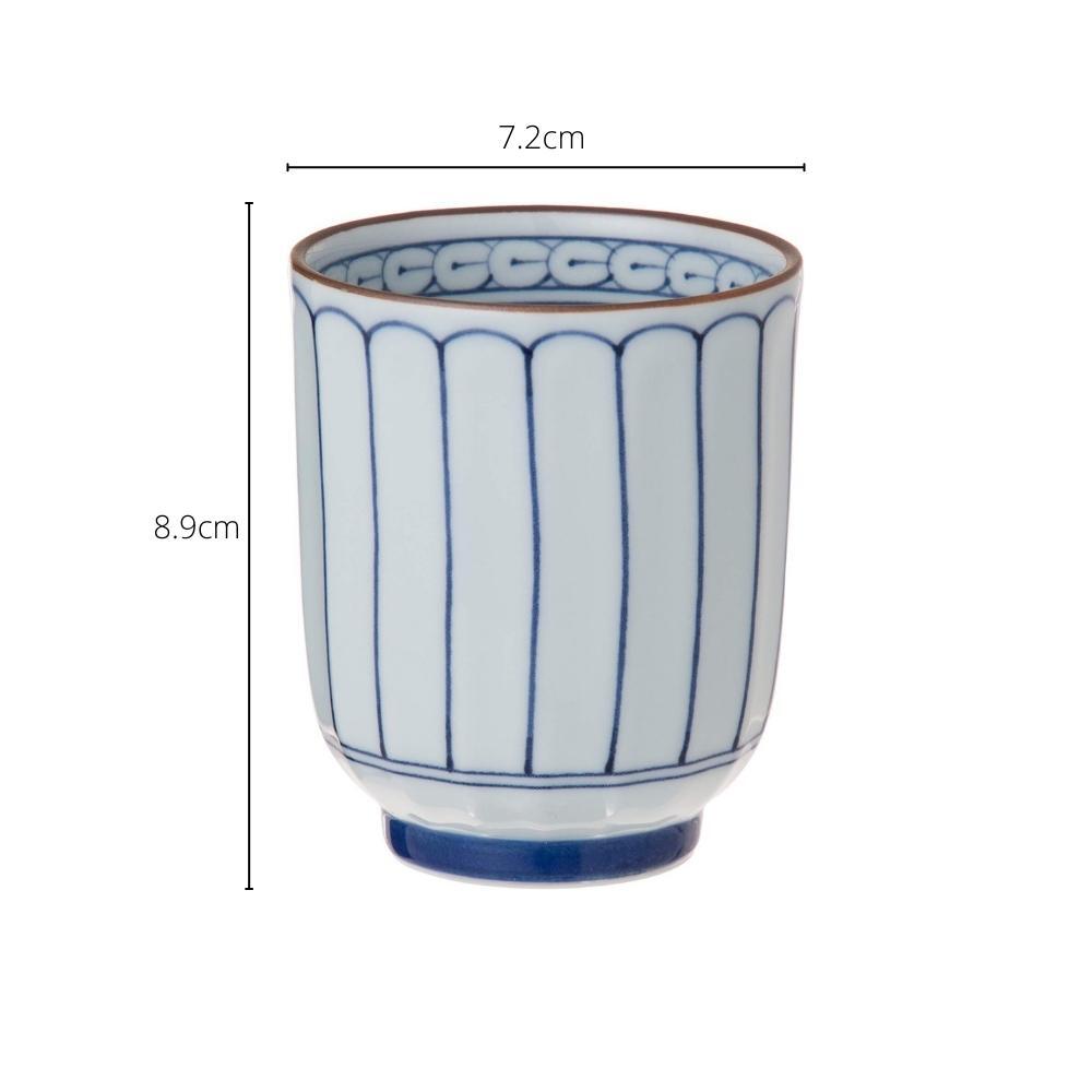 Arita Porcelain Chrysanthemum Yunomi Tea Cup (Set of 2)