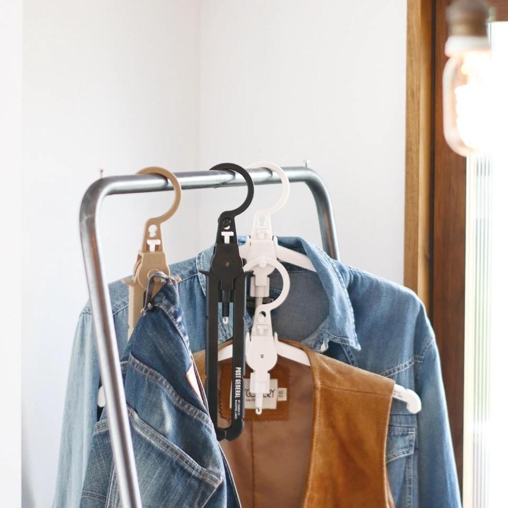 Post General Gimmick Hangers 2pcs Set