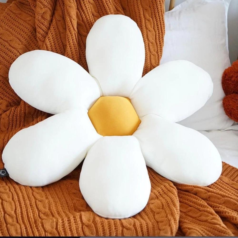 Pastel Daisy 60cm Plush Cushion