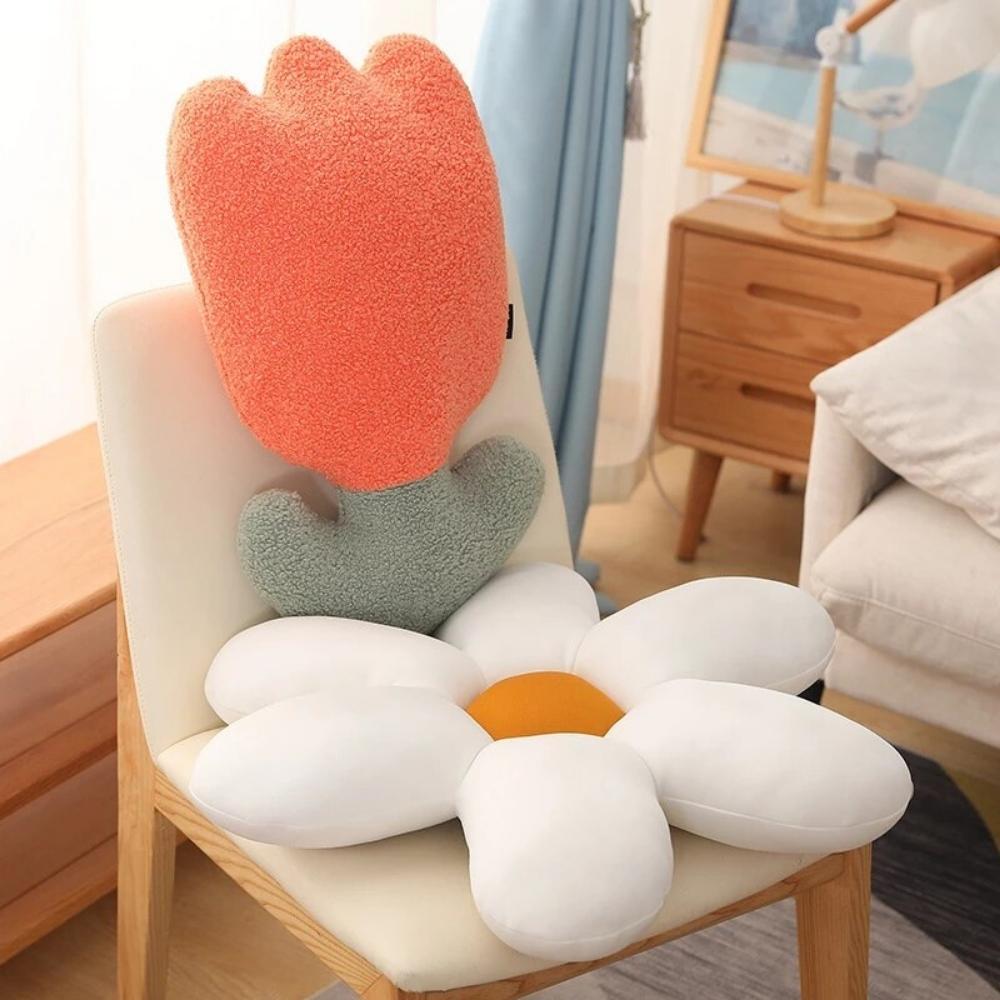 Cosy Tulip Cushion