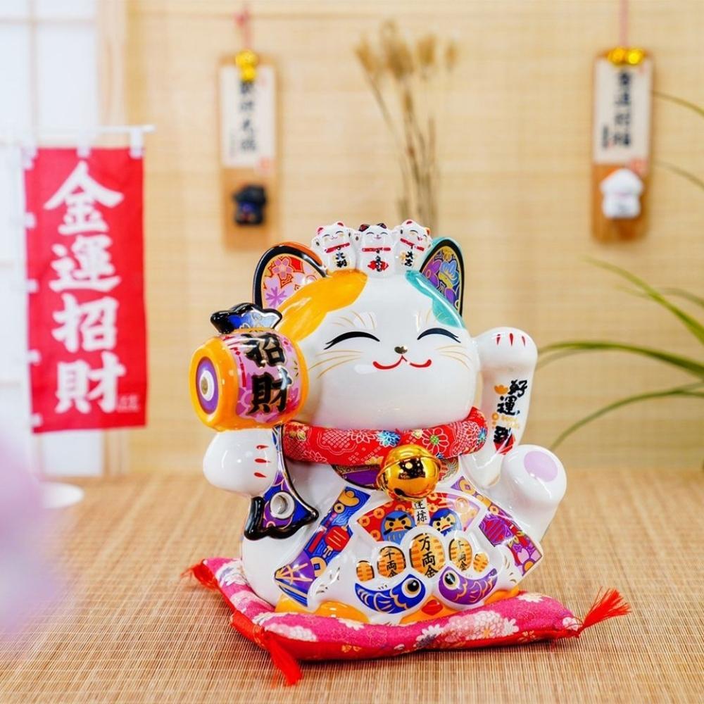 Maneki-Neko Bring in Wealth Ornament 28cm Lucky Cat