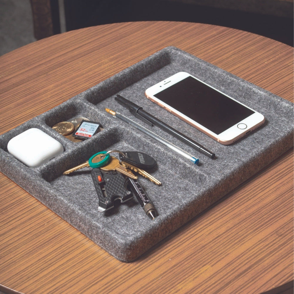 Kikkerland Felt Catch-All Tray